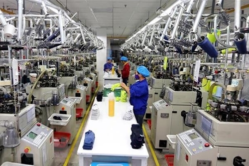 Thu hút FDI năm 2021 vượt mốc 31 tỷ USD; công nghiệp chế biến, chế tạo thu hút hơn 18 tỷ USD
